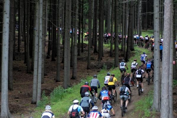 Racers in the marathon stage of the Bike Vysocina Festival
