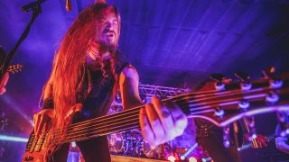 MADRID, SPAIN - FEBRUARY 28: Steve Di Giorgio of Testament performs on stage at Sala Black Box on February 28, 2020 in Madrid, Spain. (Photo by Javier Bragado/Redferns)