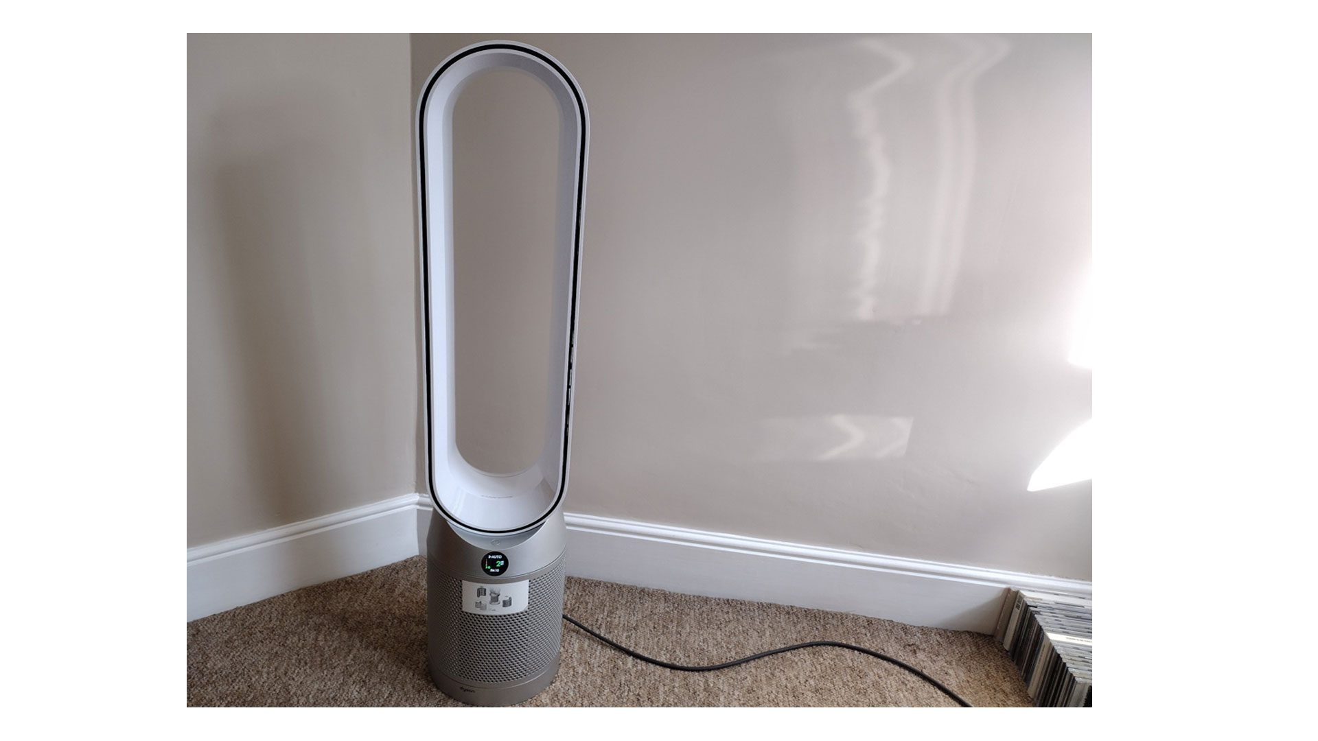 Dyson Purifier Cool: Image shows the full size air purifier with its power cord.