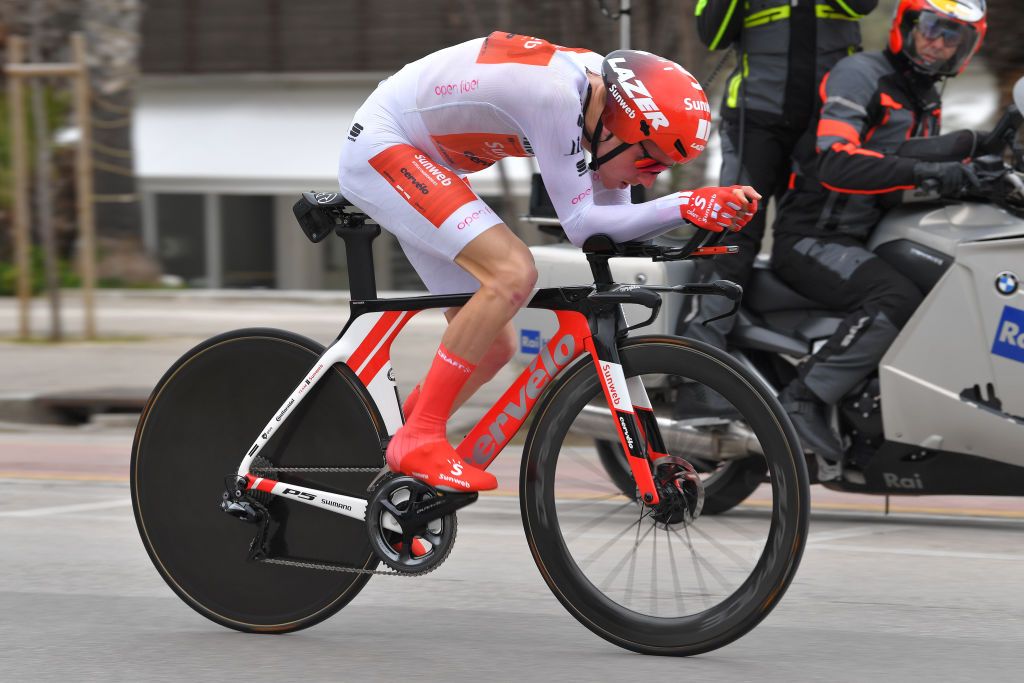 Sam Oomen seals victory in the young riders classification