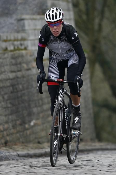 Ellen van Dijk put in an audacious and successful solo attack