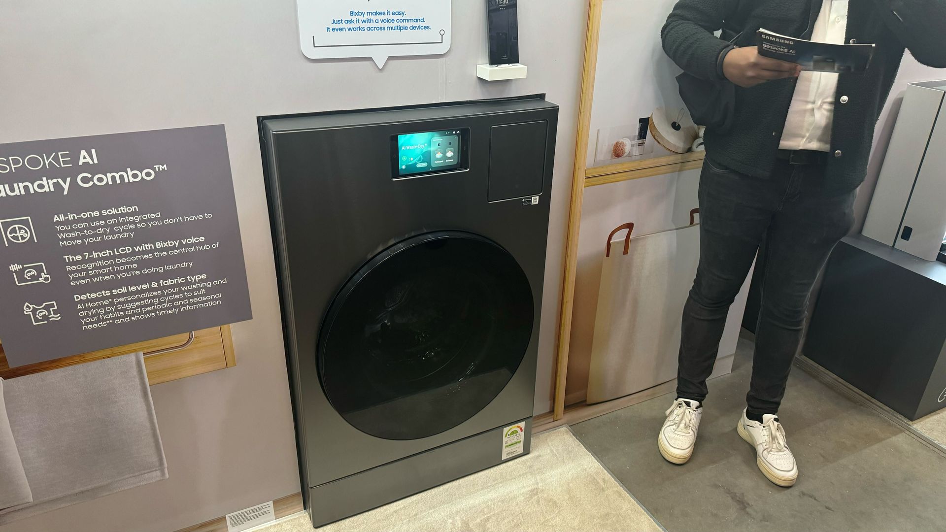 Samsung’s not coming out with a smart display any time soon, but still