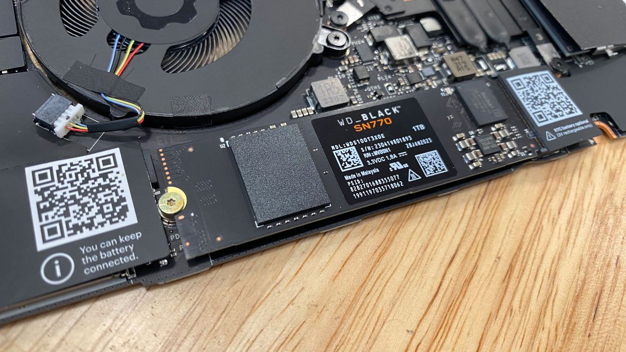AMD 7040 Framework
