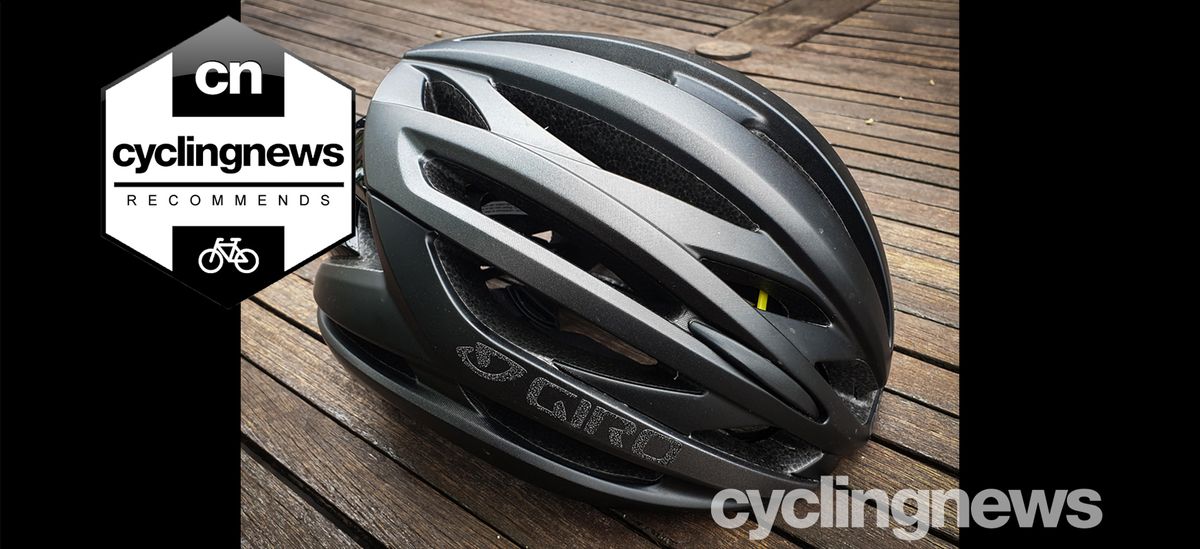 Giro Syntax MIPS road cycling helmet