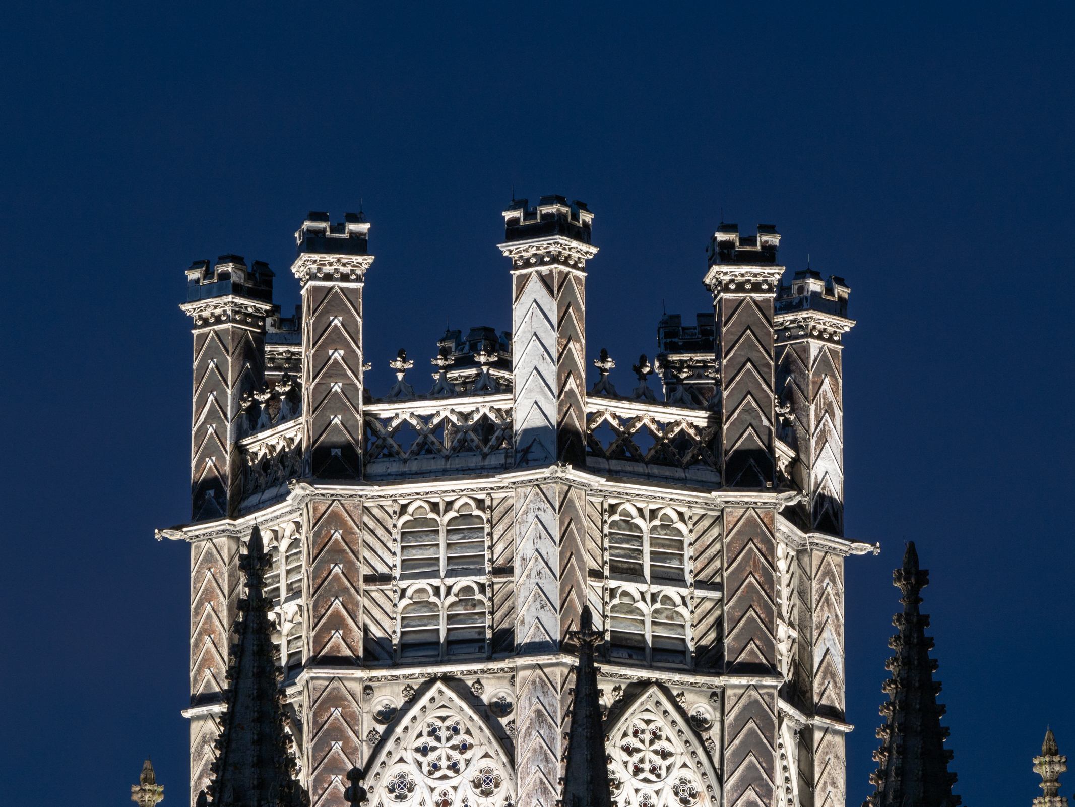 Photo of a cathedral roof taken with the Panasonic Leica DG Elmarit 200mm f/2.8 POWER O.I.S.