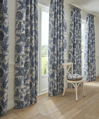 blue and white country curtains