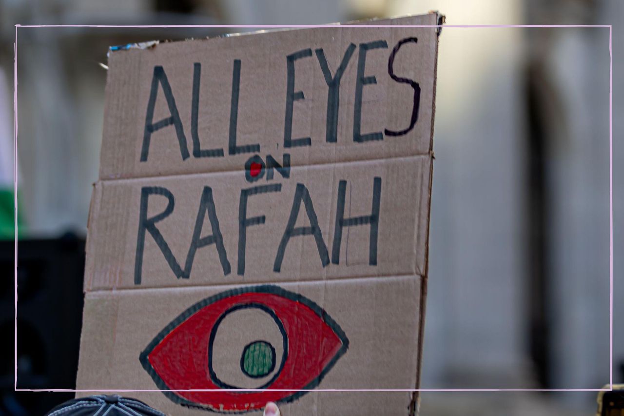 Sign reading &#039;all eyes on Rafah&#039;