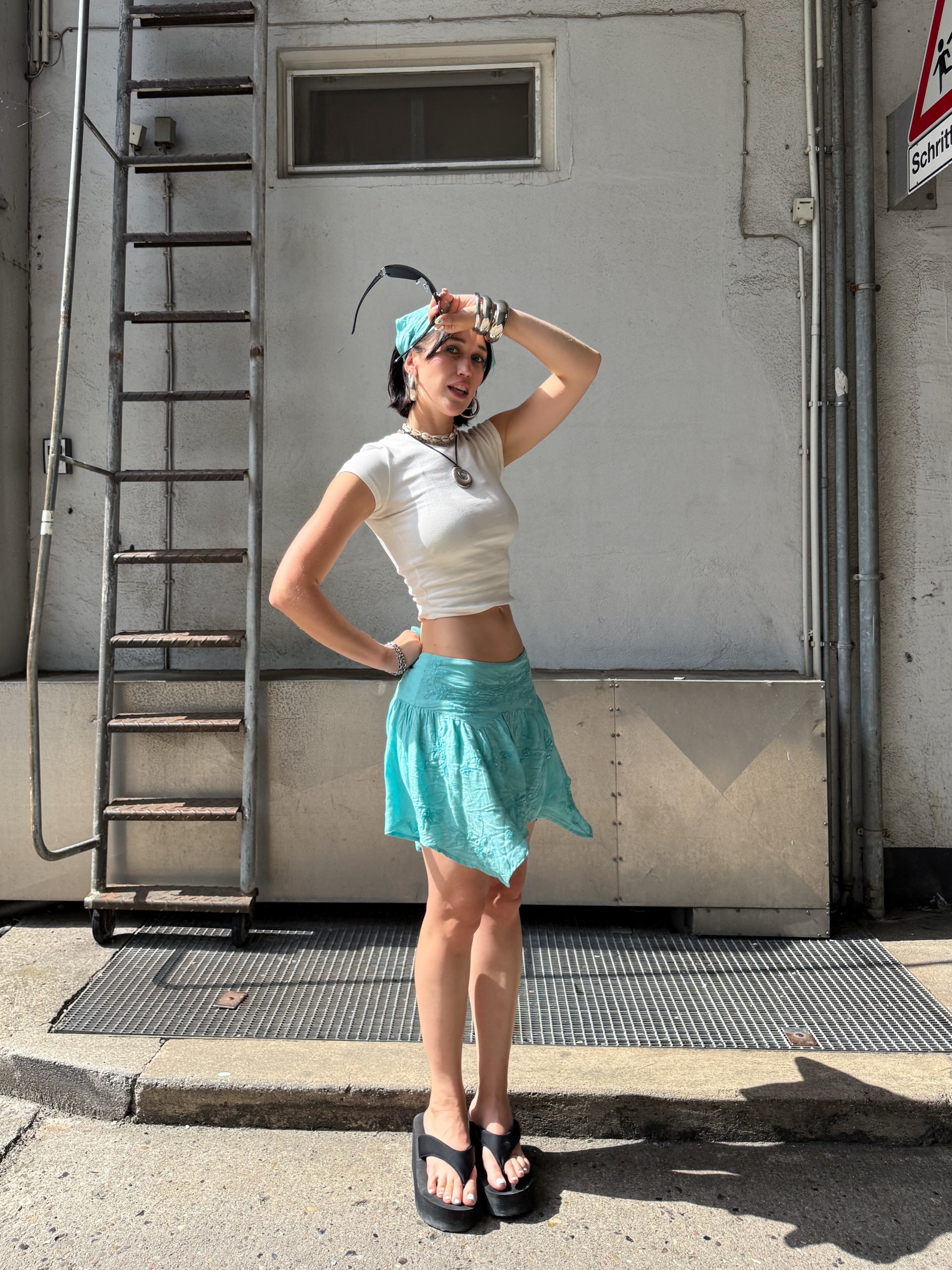 Everyone In NYC Is Wearing This Once-Dated Skirt Trend With Simple Summer Outfits Right Now