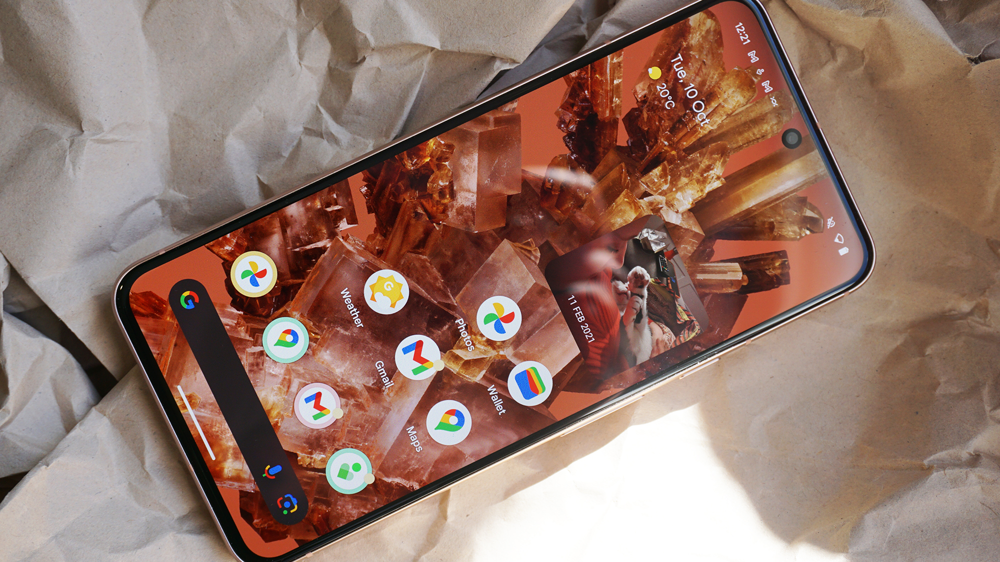 Google Pixel 8 review front angled squared