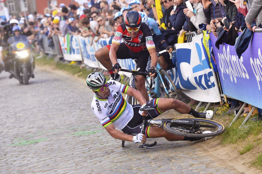Greg Van Avermaet tries in vain to avoid the crash