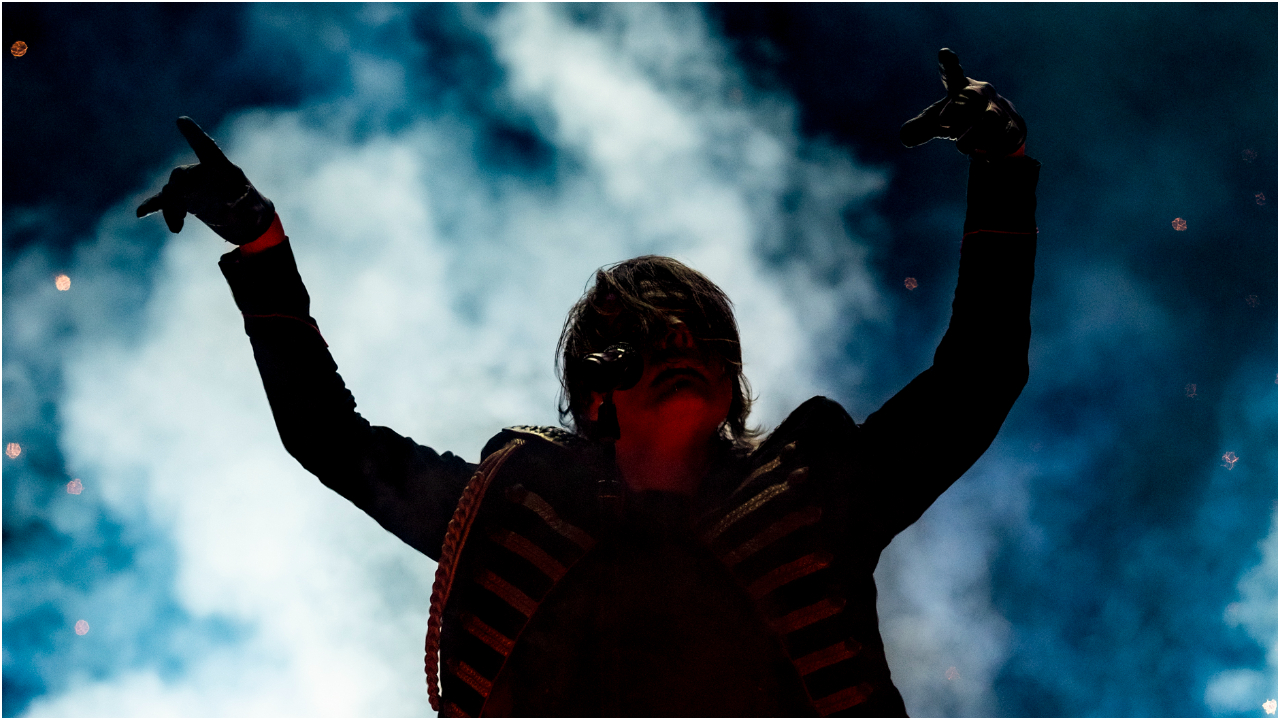 Gerard Way on stage