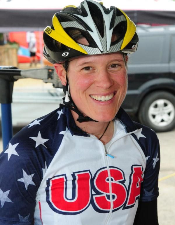 U.S.A. Champion Heather Irmiger (Gary Fisher/Subaru) in her new red/white/blue kit that matches her newly painted bike
