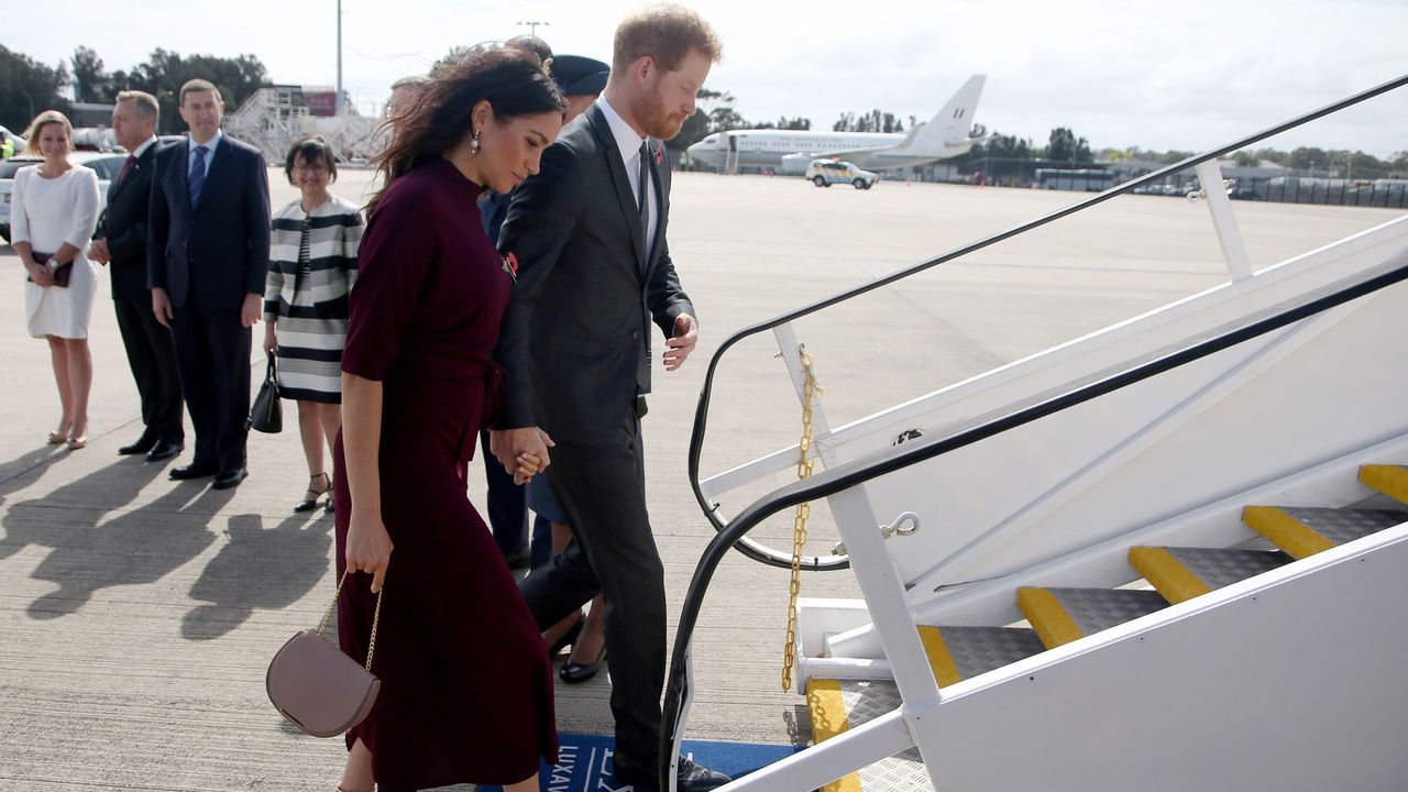 prince harry meghan markle airline