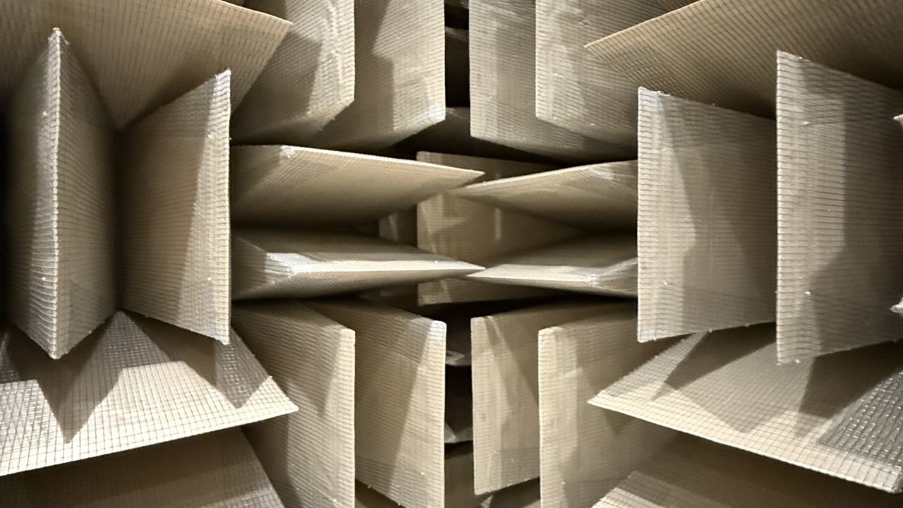 Apple anechoic chamber