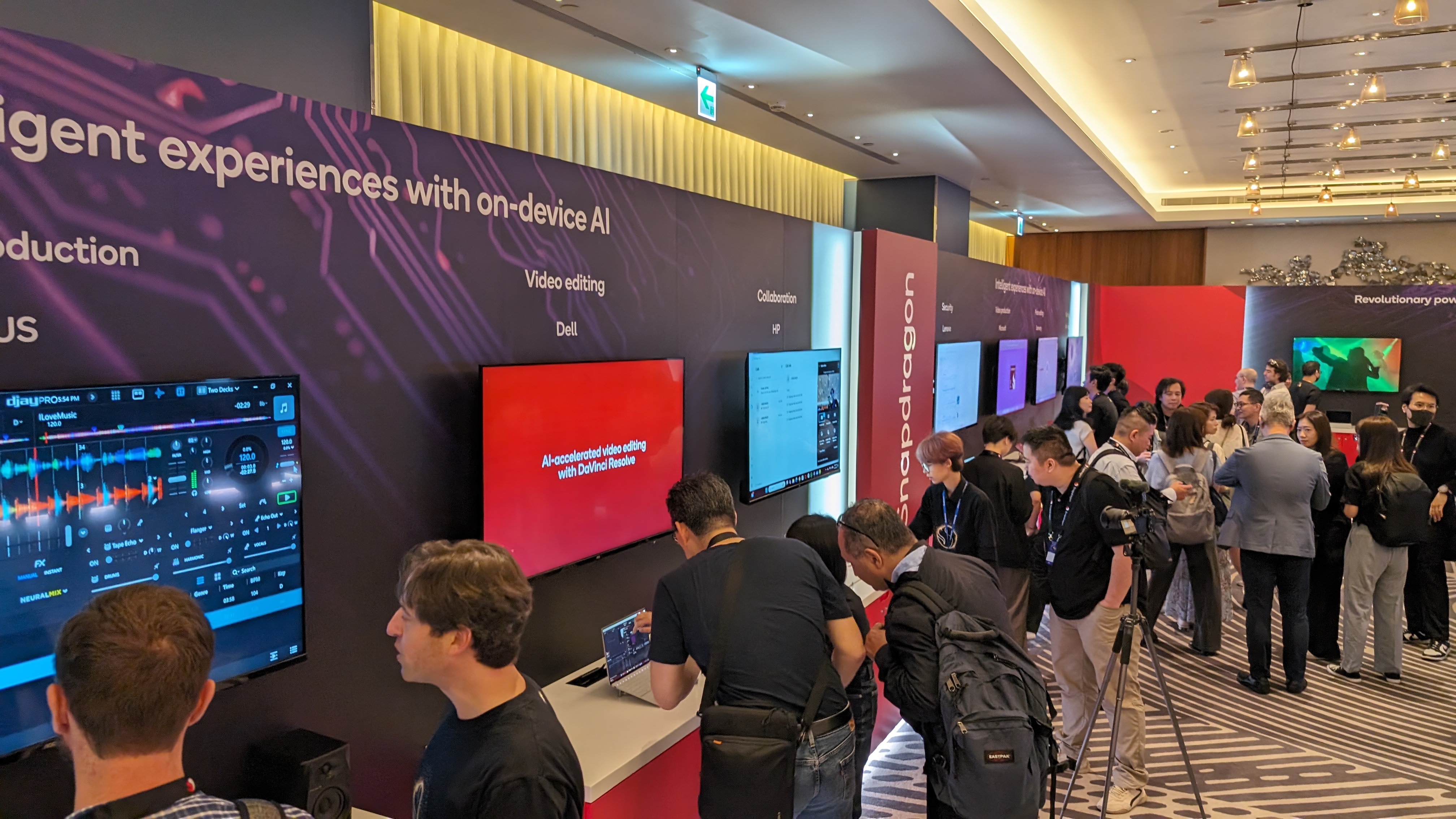 A photo from the Qualcomm Snapdragon X Elite Q&A and hands on event at Computex 2024, showing many journalists in a room with laptops.