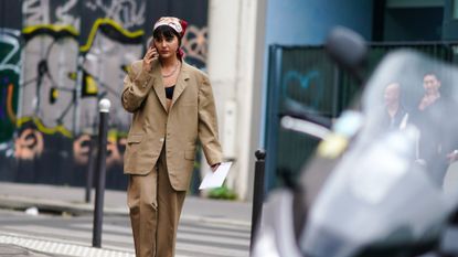 Street Style : Paris Fashion Week - Menswear Spring/Summer 2020 : Day Five