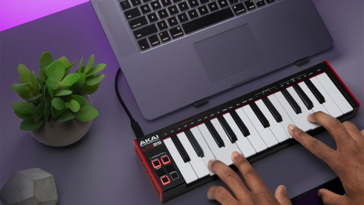 Akai Pro releases more playable and responsive LPK25 and LPD8 Mk2 mini MIDI controllers