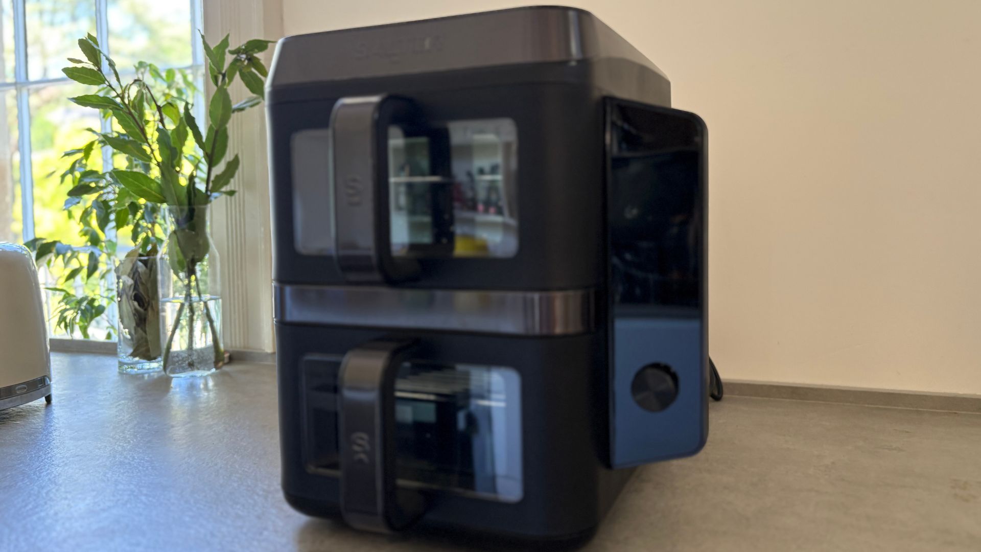 Salter VertiCook Air Fryer on the counter