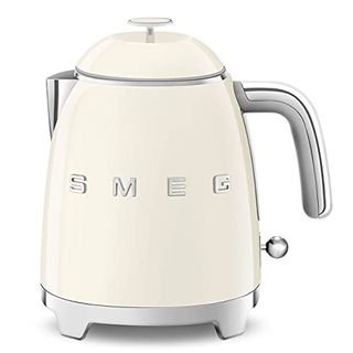 Smeg Mini 50's Retro Style 3 Cup Electric Kettle With Double Wall Anti Slip Base and Water Level Indicator (cream)