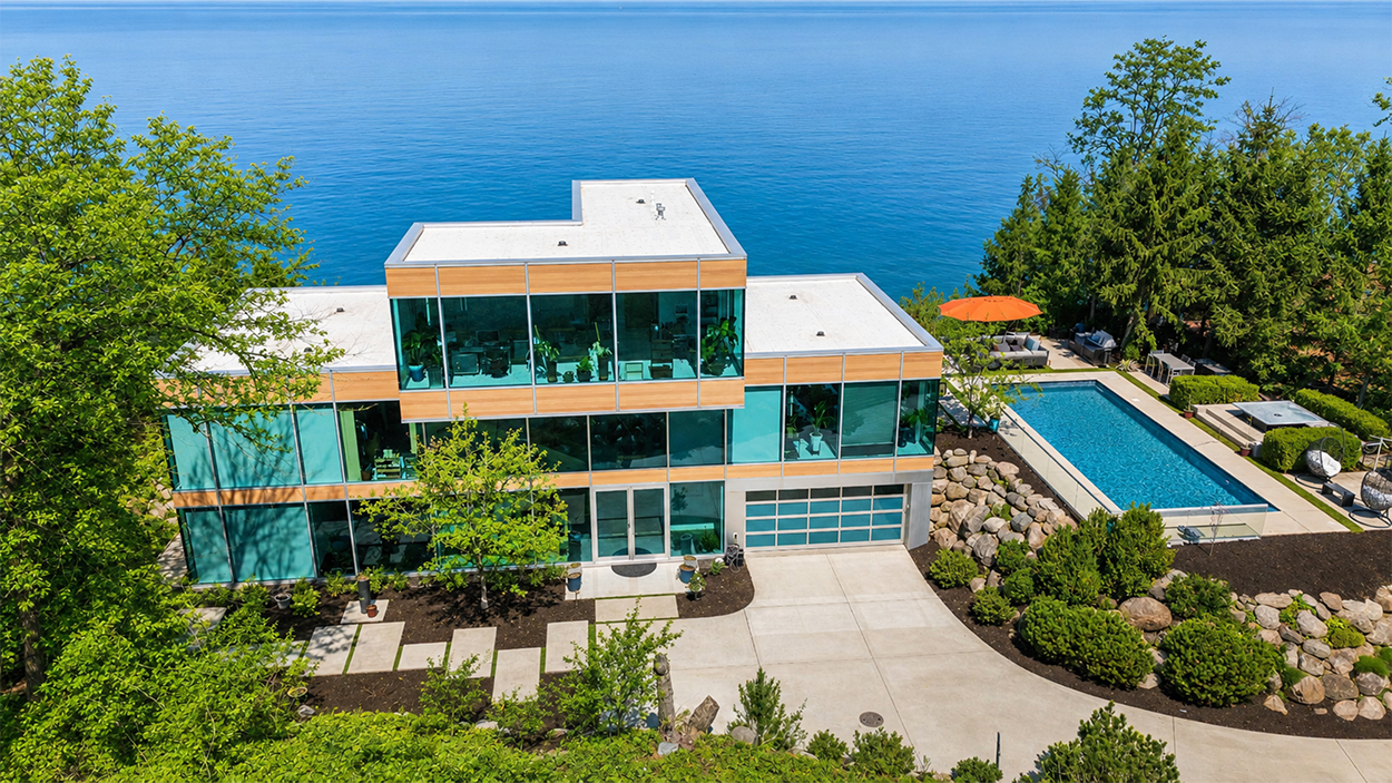 Home on Lake Michigan