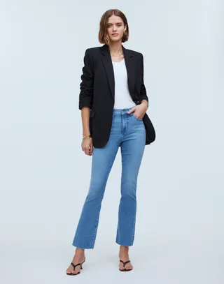 Kick Out Crop Jeans in Corley Wash: Raw-Hem Edition