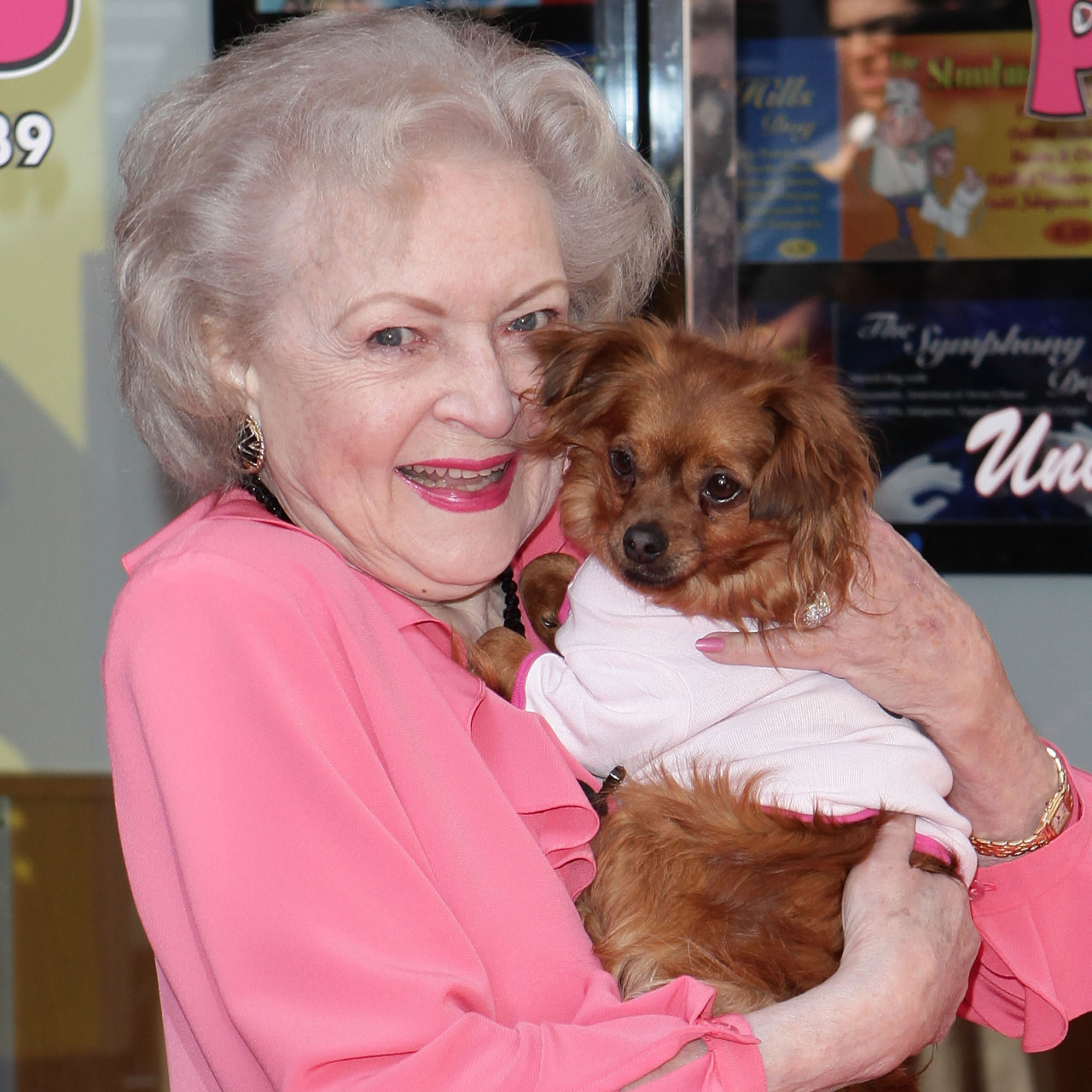 Betty White at the unveiling of "nude" Hot Dog in Pink's Hot Dog