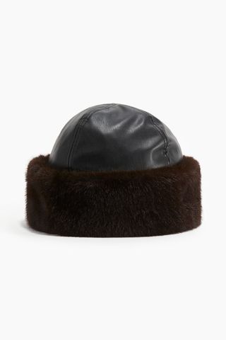 Coated Hat With Fluffy Trim