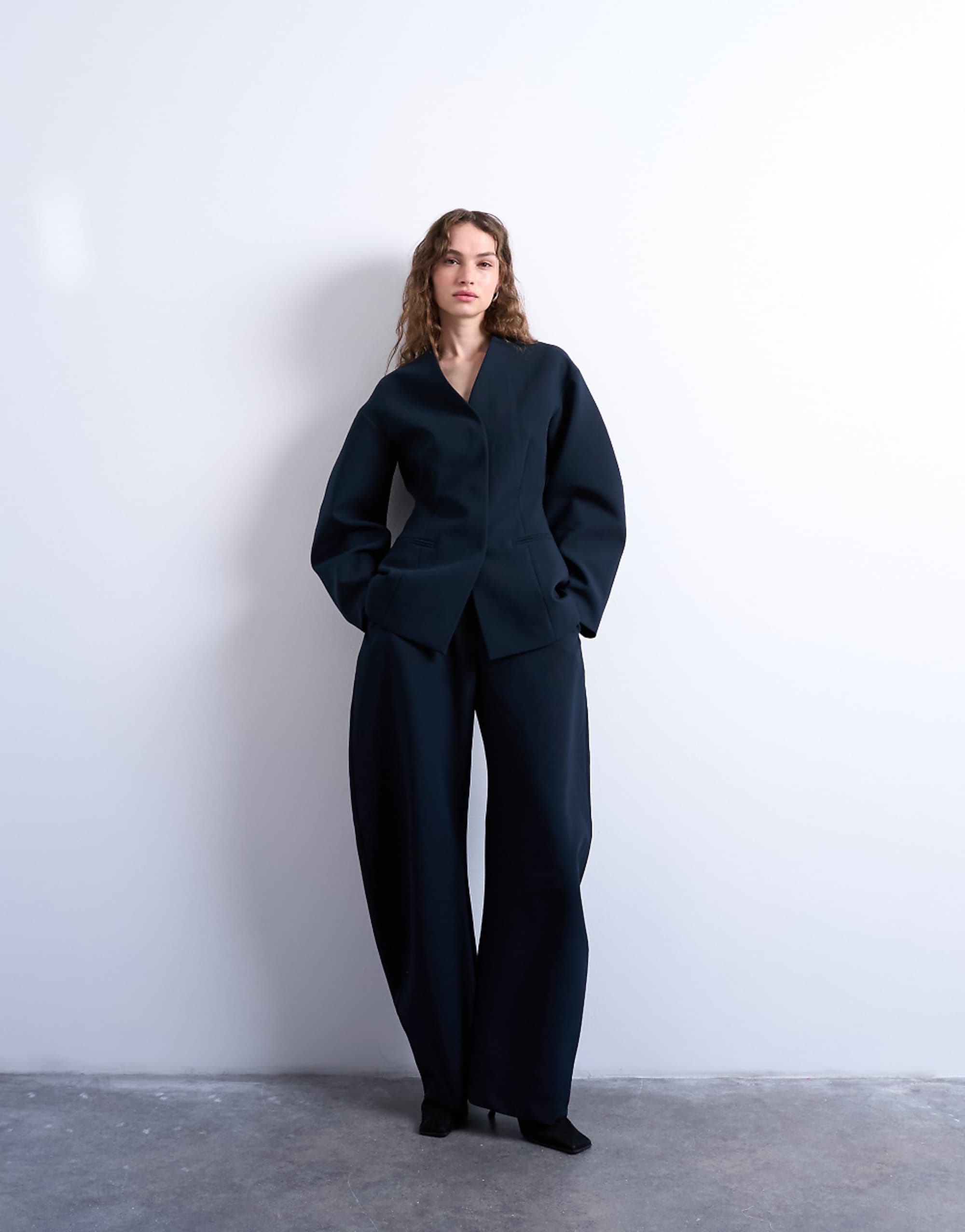 Topshop Barrel Leg Tailored Trousers in Navy