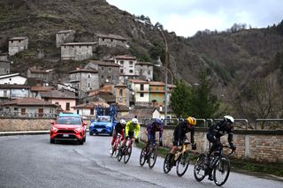 Tirreno-Adriatico stage 4 Live - A lumpy stage with a likely bunch sprint awaits the riders