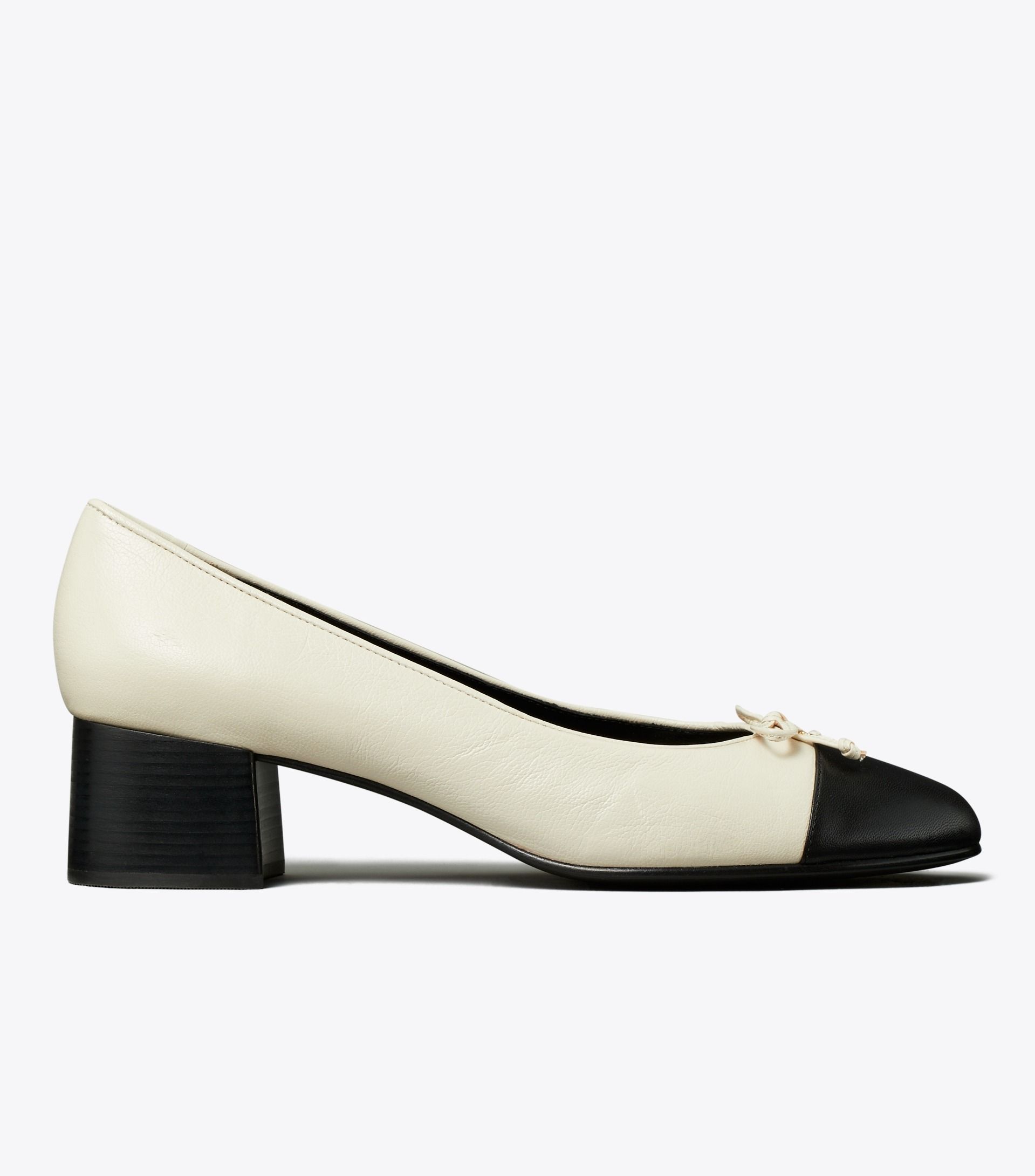 Cap-Toe Pump in White, Size 9.5