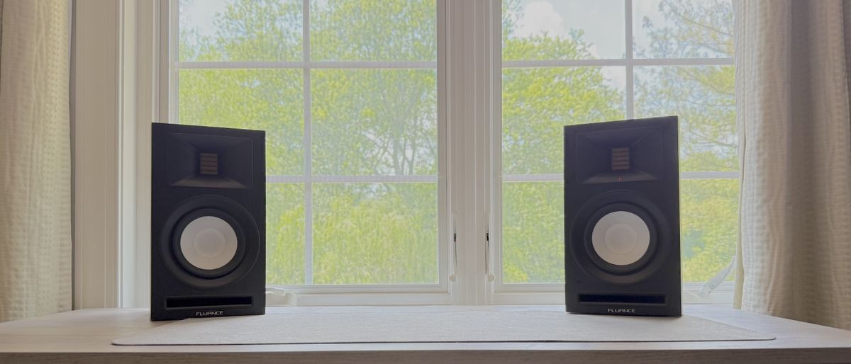 Fluance's chic powered bookshelf speakers offer impressively detailed, almost neutral sound – with very few drawbacks
