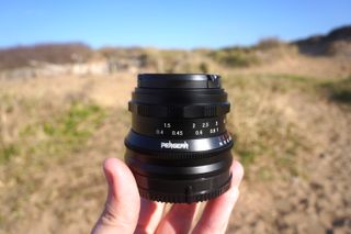 Pergear 35mm f/1.4 review