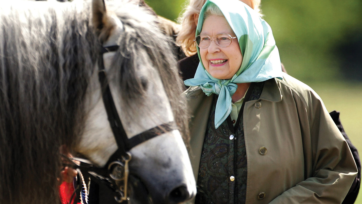 Queen,-Balmoral,-getty