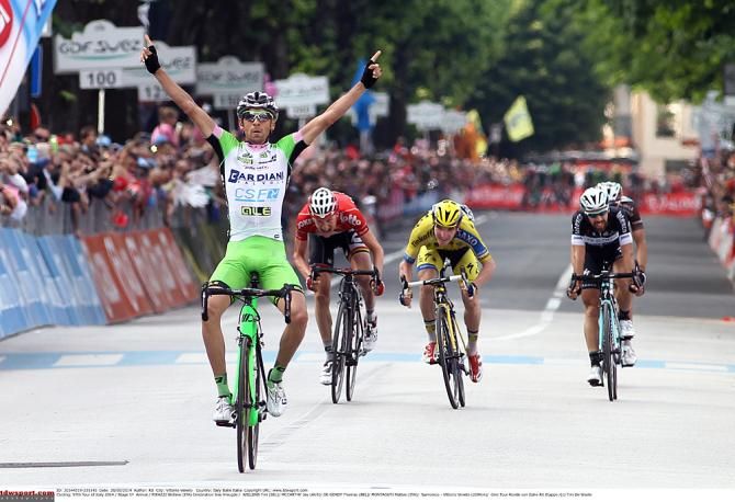 Stefano Pirazzi (Bardiani CSF) celebrates his Giro d'Italia stage win