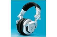 Sony MDR-V700DJ review | What Hi-Fi?