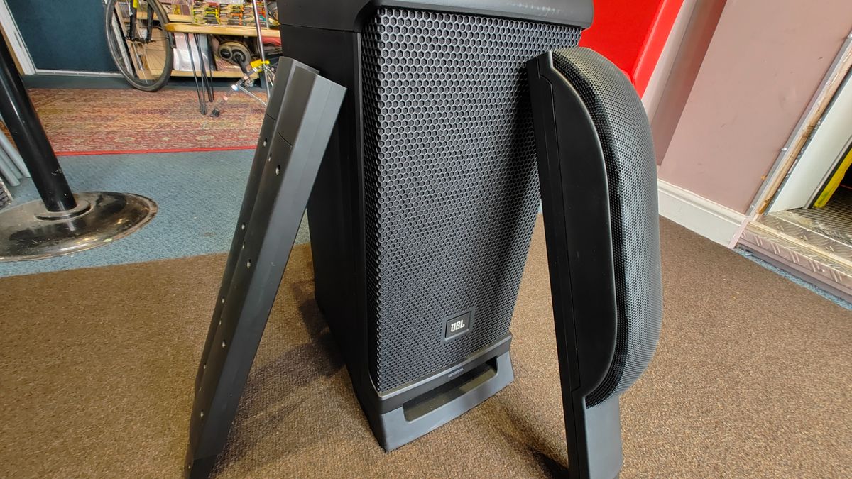 JBL IRX ONE Column PA System review