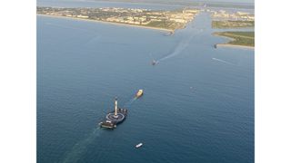 مركبة الفضاء بدون طيار الخاصة بـ SpaceX "نقص Gravitas" يعود إلى الميناء في 31 أغسطس 2021 ، بعد أول هبوط ناجح لصاروخ فالكون 9.