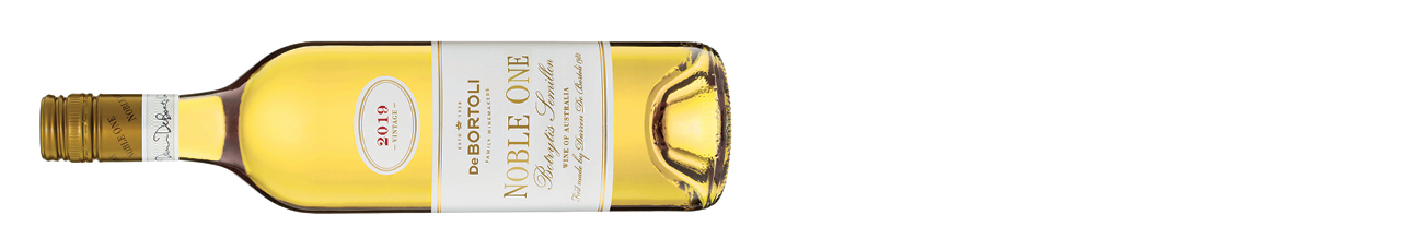 069272-De-Bortoli-Noble-One-Botrytis-Semillon-New-South-Wales-Australia-2019-1.jpg