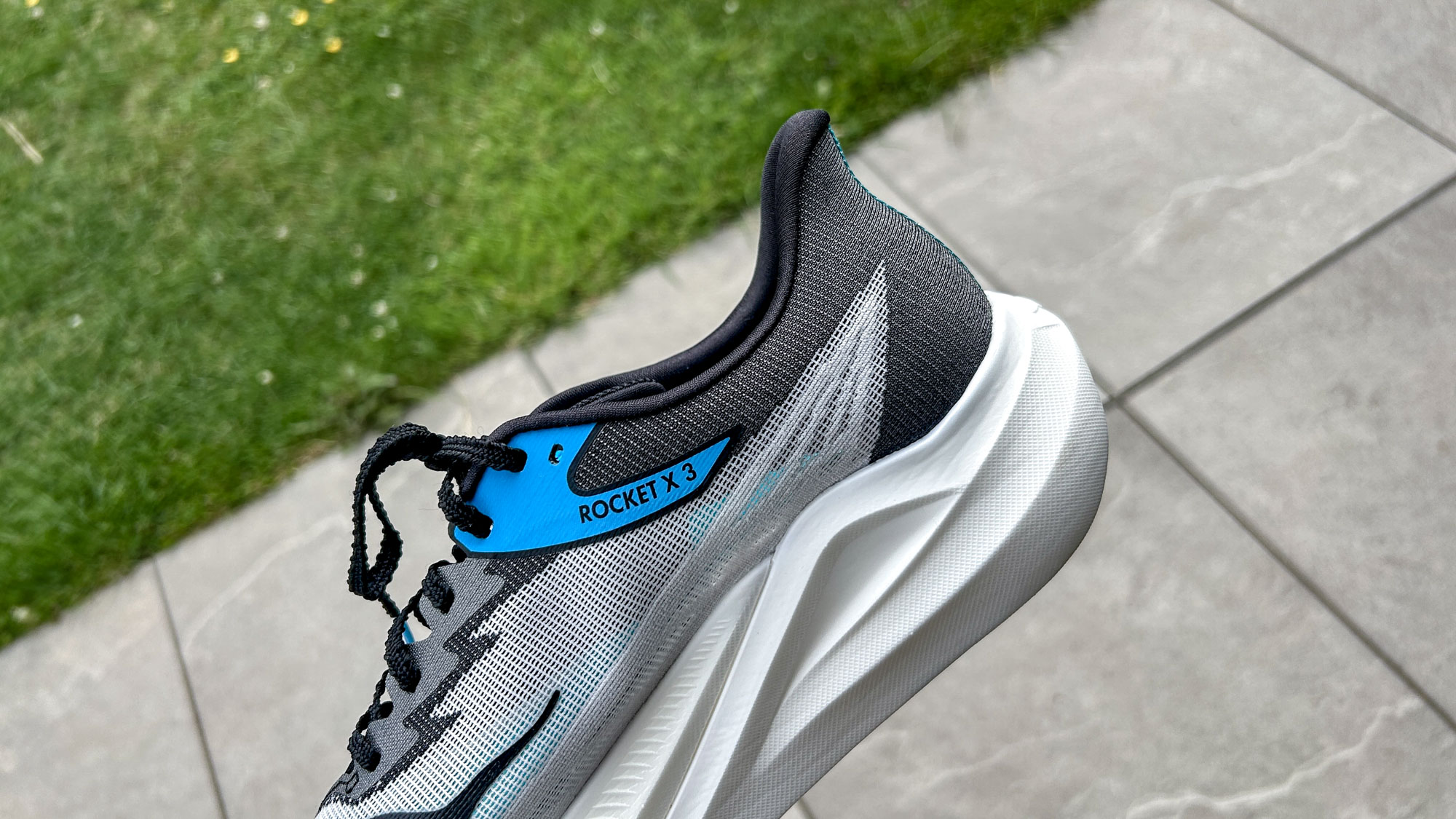 Hoka Rocket X3