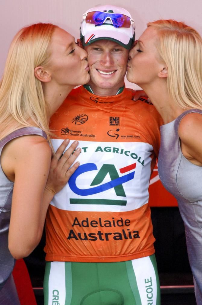 Mark Renshaw in the leader's jersey