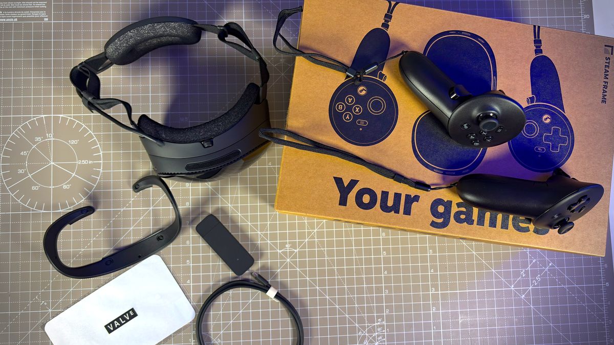 The left and right Steam Frame controllers on the Steam Frame box with accessories.