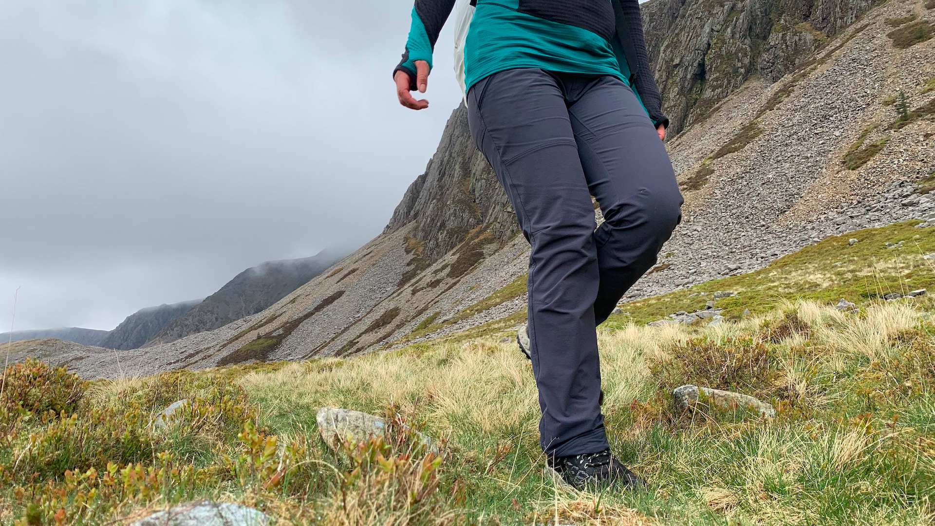 Det volleyball Knogle Patagonia Women's Point Peak hiking pants review | Advnture