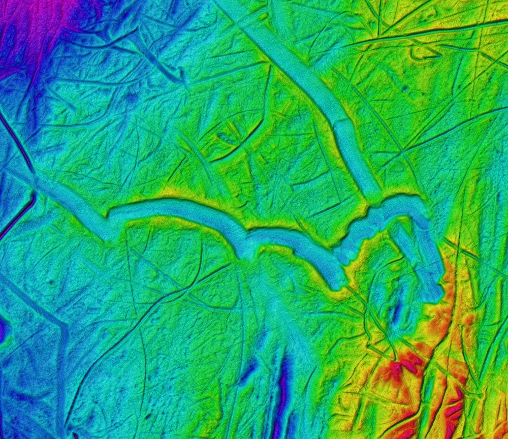 These plough marks in the central Barents Sea were likely formed by huge flat-bottomed floating icebergs, bigger than the ones floating in the Arctic today.