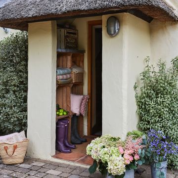 10 small front porch ideas to add character and style | Ideal Home