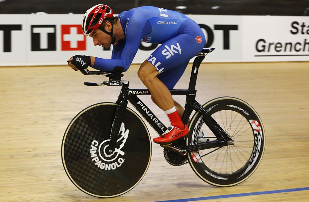 Elia Viviani (Italy) training for the team pursuit at the European Track Championships