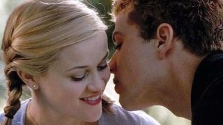 Reese Witherspoon and Ryan Phillippe in Cruel Intentions