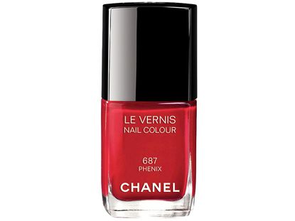 Photo of the Chanel Le Vernis Nail Colour Phenix
