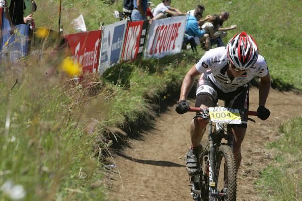 Laura Metzler (BH Suntour Peisey-Vallandry) in action