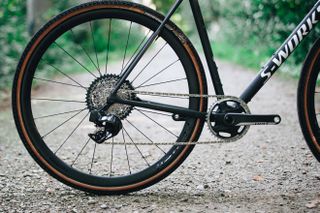 specialized crux wheel and tyre