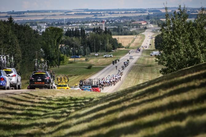 Long straight roads for much of today's stage